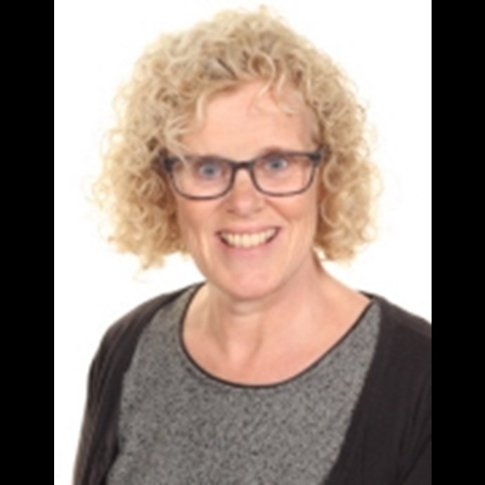Clare Anderson Clare Anderson profile picture